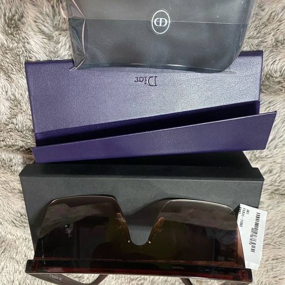New Christian Dior sunglasses never worn authentic - Picture 2 of 10